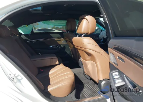 2017 Mercedes-Benz S 550 z USA, uszkodzony, nr VIN WDDUG8CB3HA317078